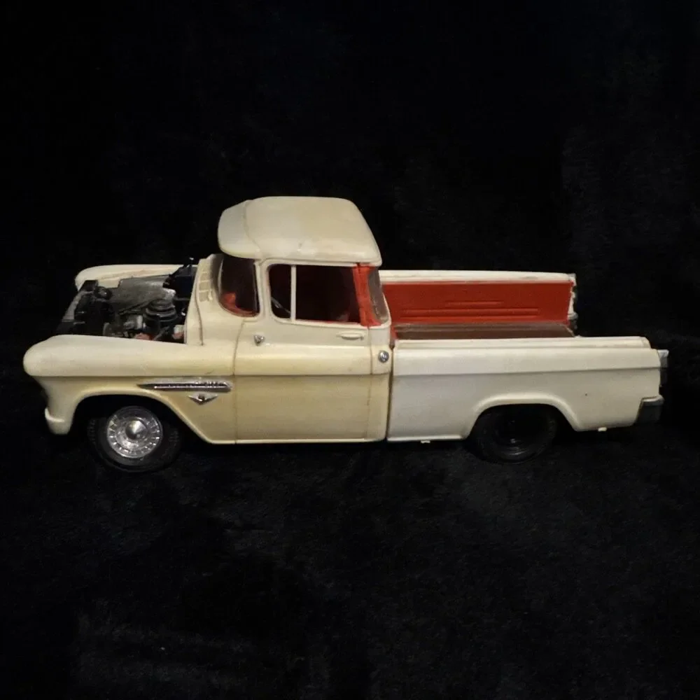 Vintage American Muscle 1955 Chevrolet 3100 Cameo Pickup Truck